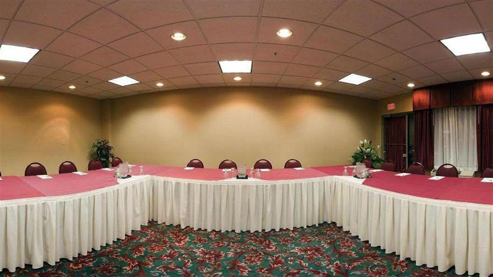 Holiday Inn & Suites Wausau-Rothschild By Ihg Esterno foto