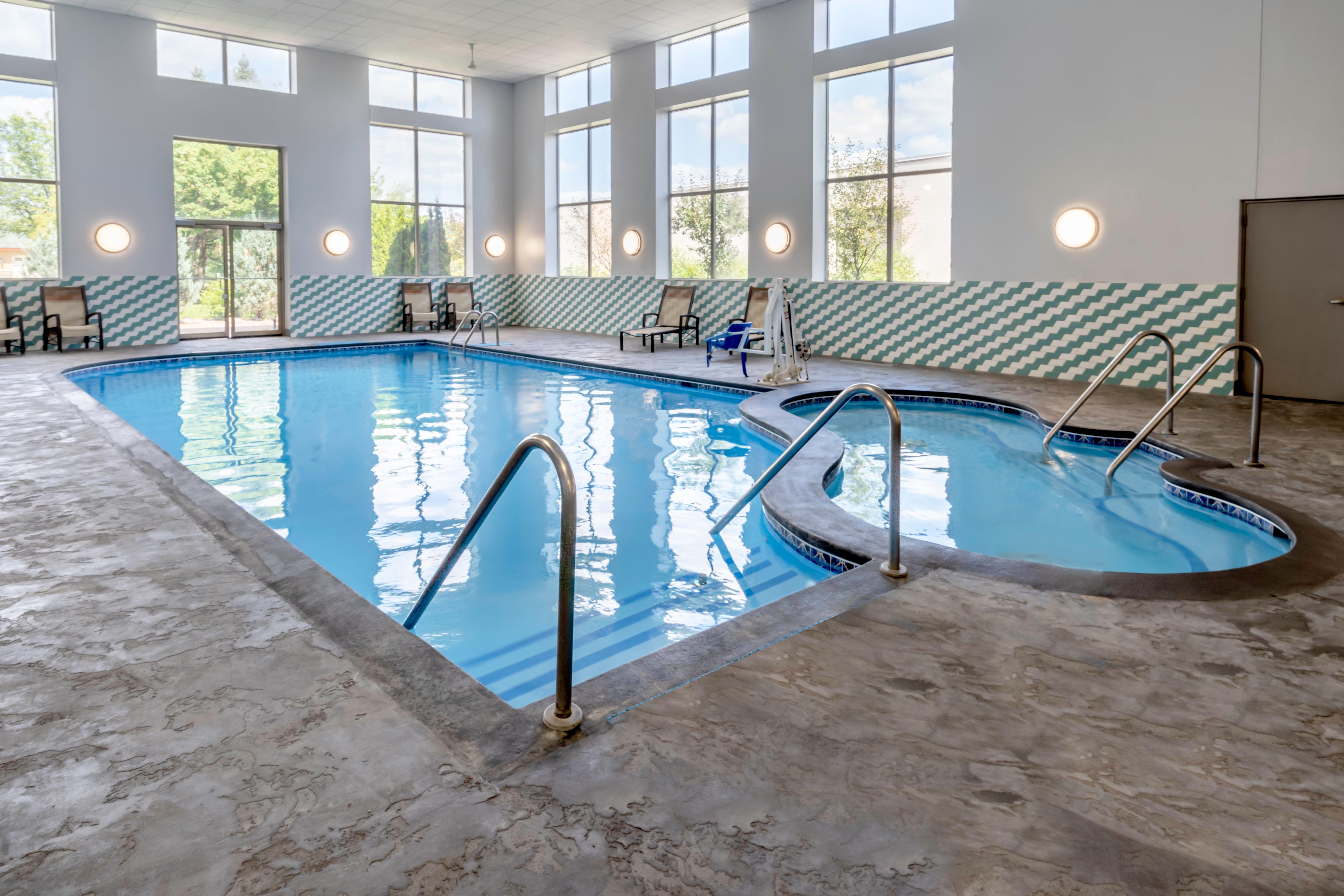 Holiday Inn & Suites Wausau-Rothschild By Ihg Esterno foto