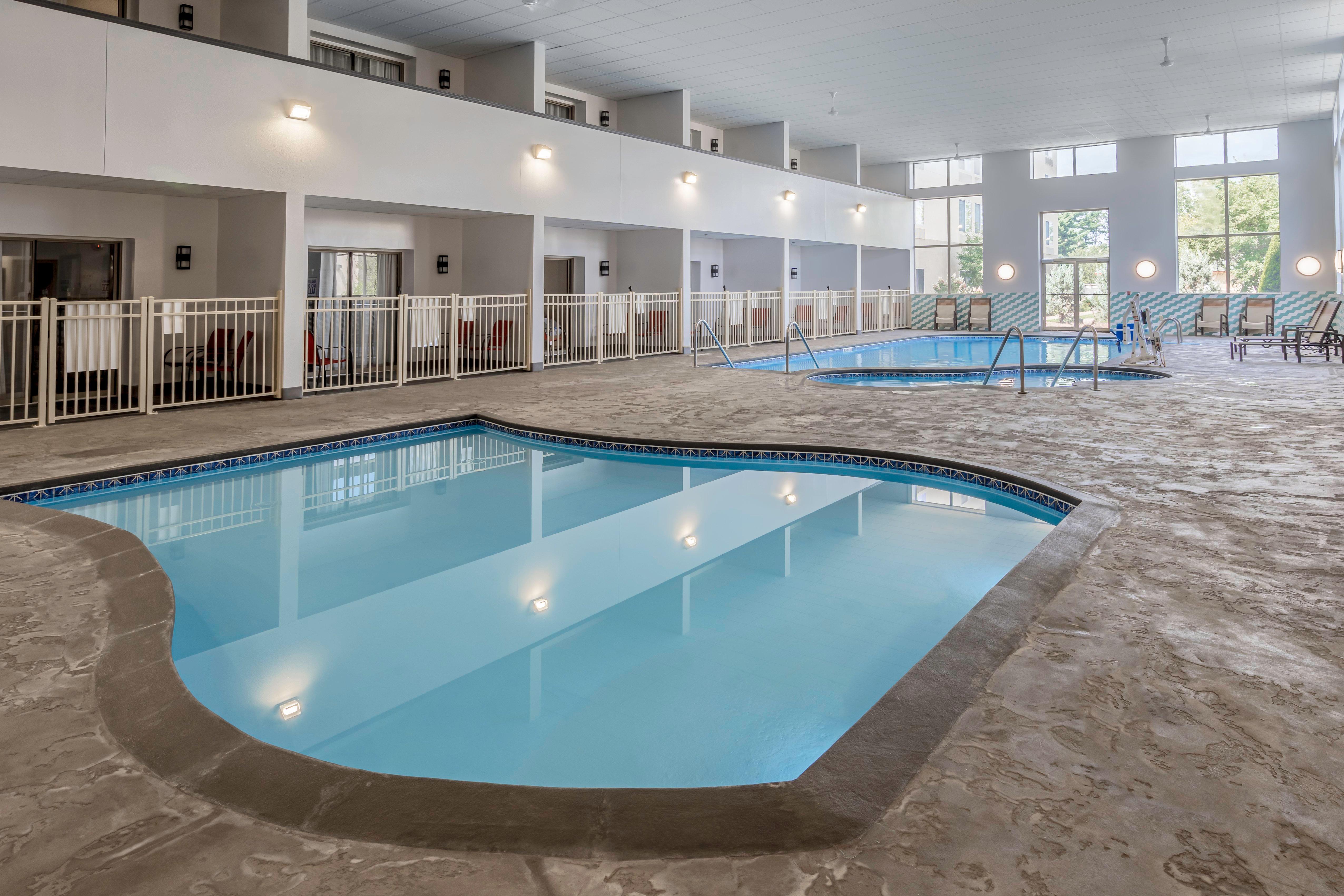 Holiday Inn & Suites Wausau-Rothschild By Ihg Esterno foto