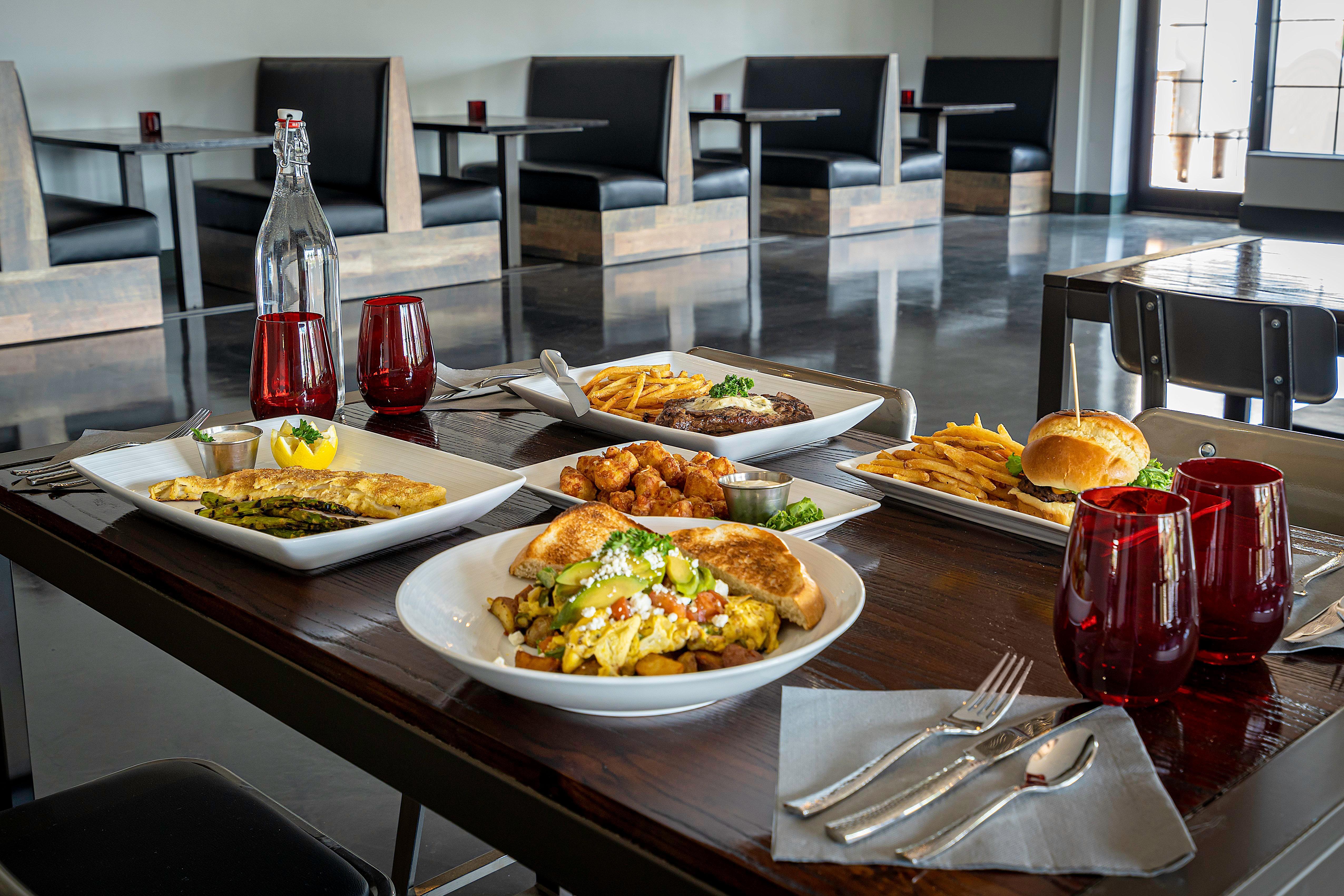 Holiday Inn & Suites Wausau-Rothschild By Ihg Esterno foto